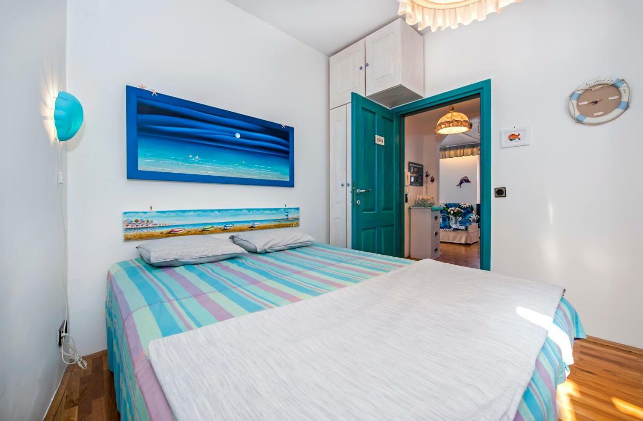 Riva Blu Sea View Apartment Rovinj Kültér fotó